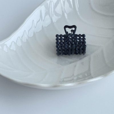 Металевий краб чорного кольору 4см.