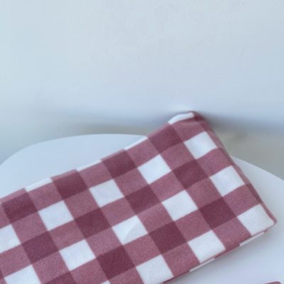 Теплий шарф із флісу в клітинку рожевий